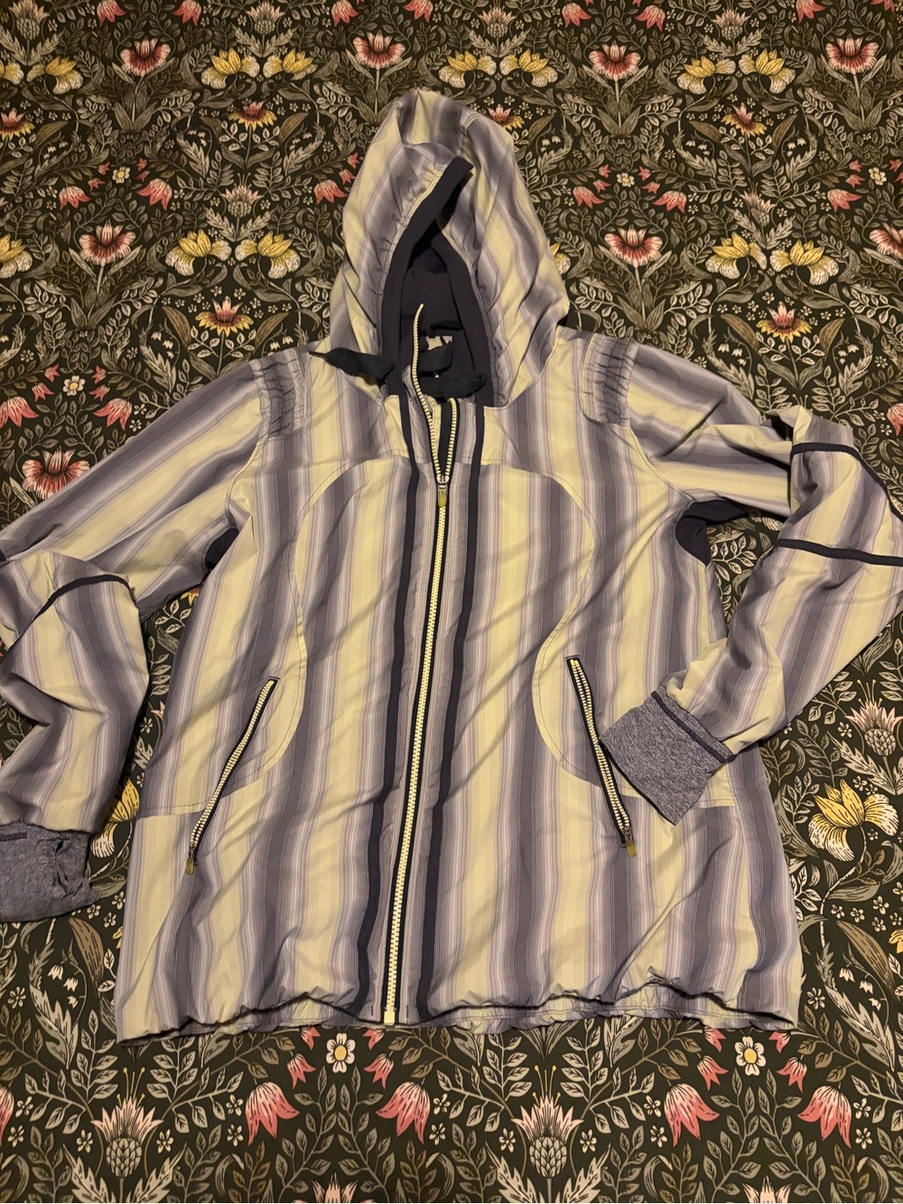 Lululemon field jacket .